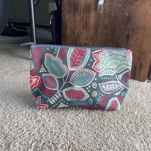 Vera Bradley Lighten Up Cosmetic Case in Nomadic Floral